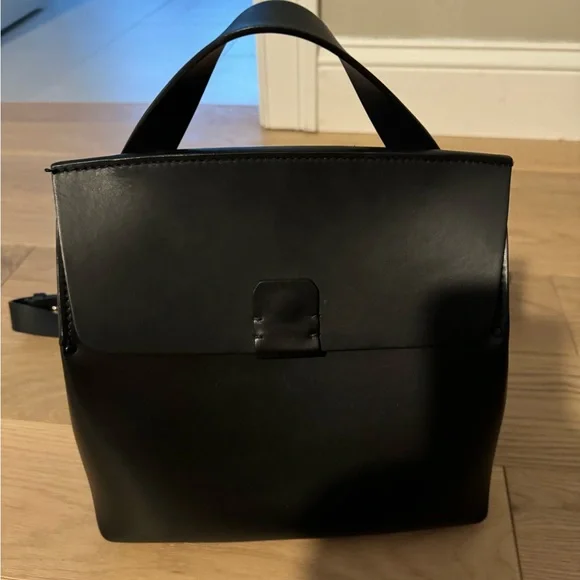 Nico Giani Hoodia Leather Backpack Bag Purse Nico Giani Hoodia Leather Backpack - Black Backpacks  main image 3
